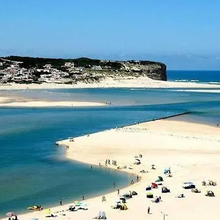 Lordhome Nazaré *