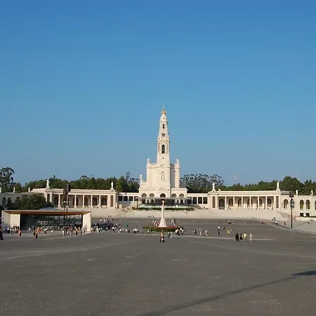 مكان تخييم Lordhome Nazare باتاياس